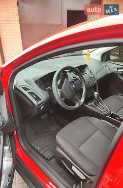 Седан Ford Focus 2016 в 