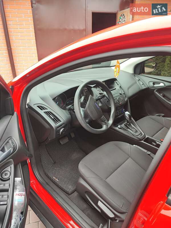 Седан Ford Focus 2016 в Києві