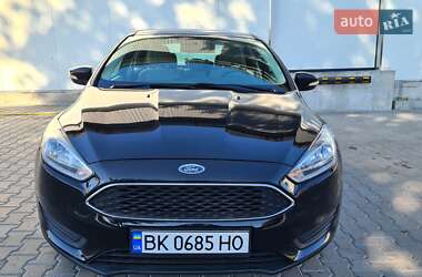 Седан Ford Focus 2016 в 