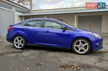 Седан Ford Focus 2012 в 