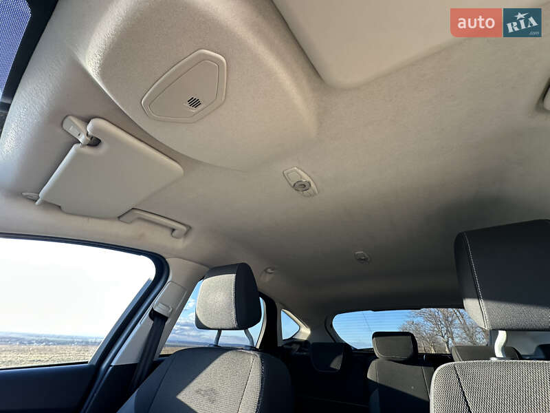 Хэтчбек Ford Focus 2011 в Черновцах