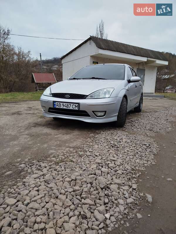 Седан Ford Focus 2002 в Могилев-Подольске
