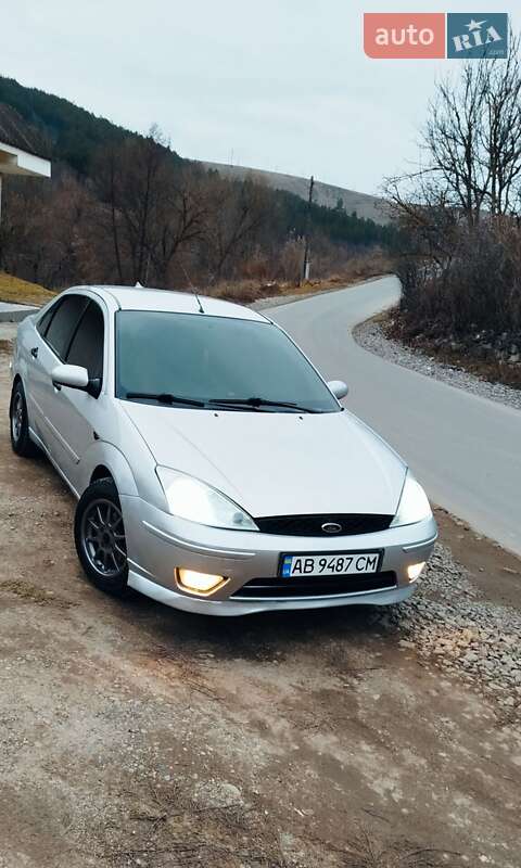 Седан Ford Focus 2002 в Могилев-Подольске