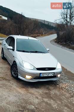 Седан Ford Focus 2002 в 