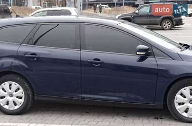 Универсал Ford Focus 2013 в 
