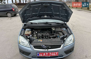 Хетчбек Ford Focus 2005 в Звягелі