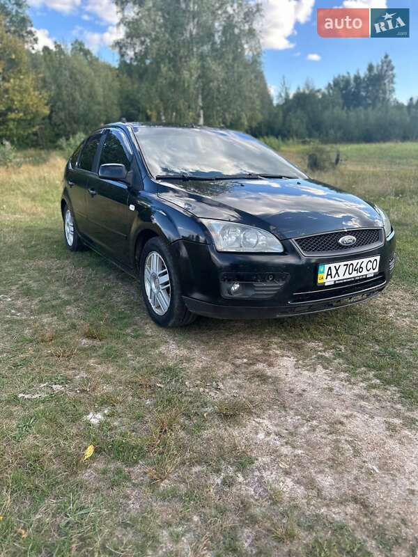 Хэтчбек Ford Focus 2006 в 