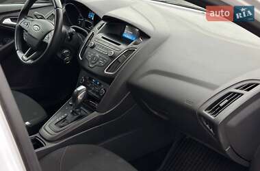 Хэтчбек Ford Focus 2017 в 