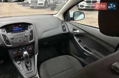 Хэтчбек Ford Focus 2017 в 