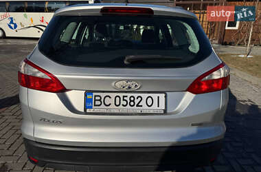 Універсал Ford Focus 2012 в Золочеві