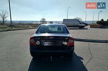 Седан Ford Focus 2006 в 