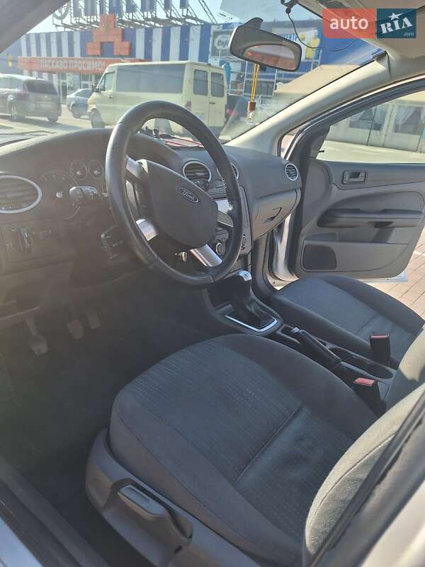 Хетчбек Ford Focus 2005 в Калуші