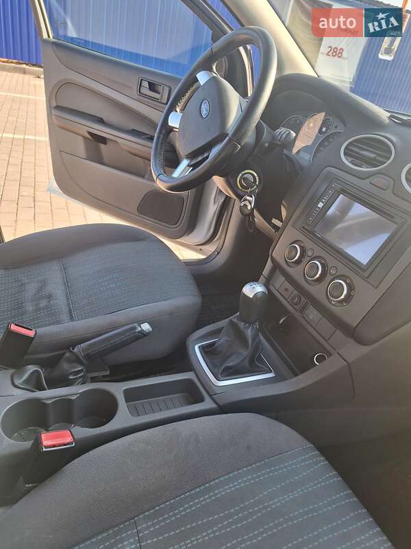 Хетчбек Ford Focus 2005 в Калуші