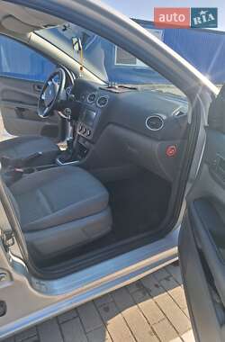Хетчбек Ford Focus 2005 в Калуші