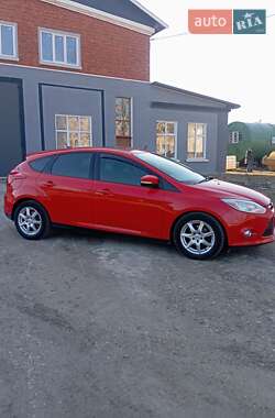 Хетчбек Ford Focus 2012 в Калуші