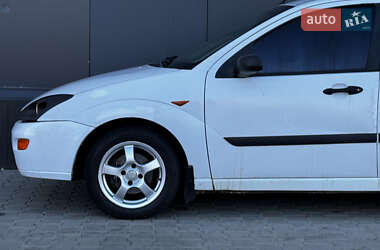Седан Ford Focus 2001 в 