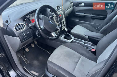 Хэтчбек Ford Focus 2010 в Самборе