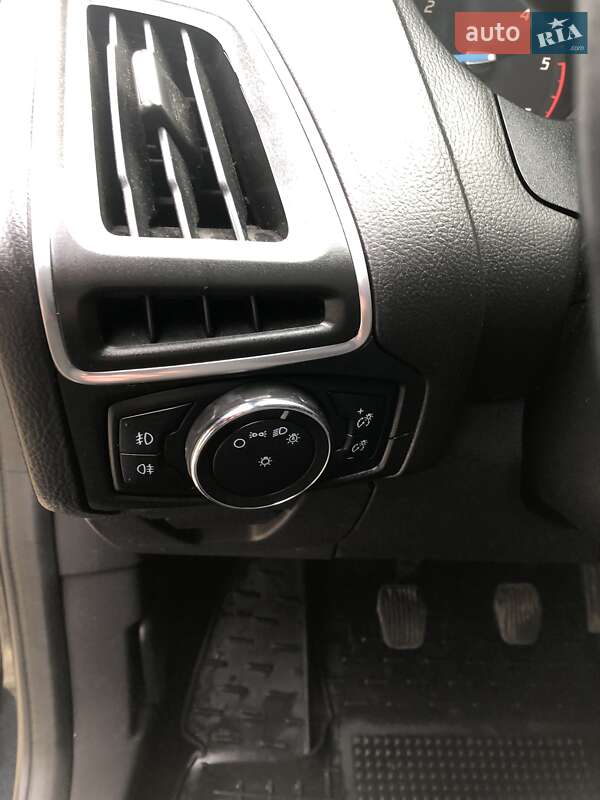 Универсал Ford Focus 2012 в Стрые фото 109 Универсал Ford Focus 2012 в Стрые