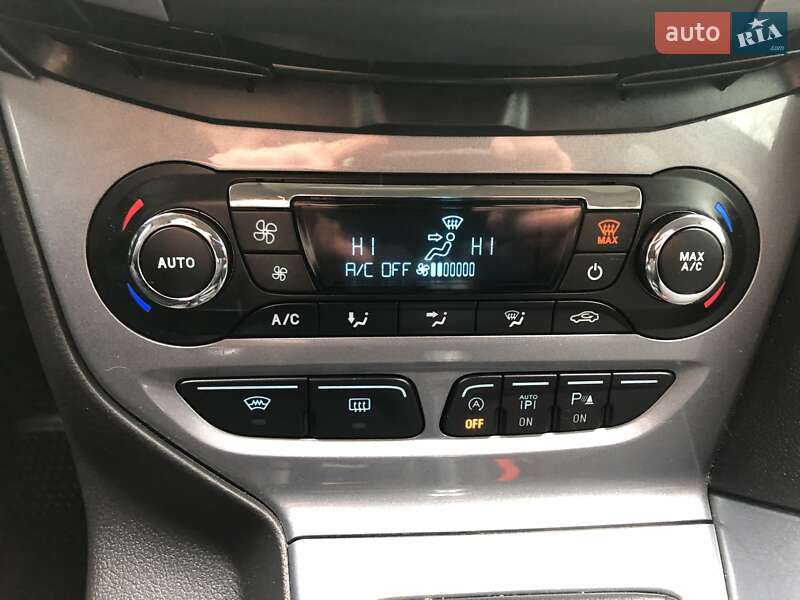 Универсал Ford Focus 2012 в Стрые фото 110 Универсал Ford Focus 2012 в Стрые