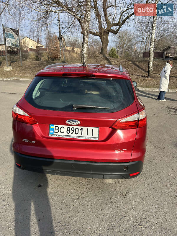 Універсал Ford Focus 2011 в Золочеві