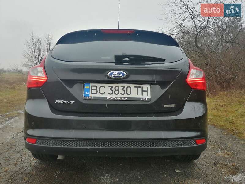 Хэтчбек Ford Focus 2011 в Николаеве фото 40 Хэтчбек Ford Focus 2011 в Николаеве