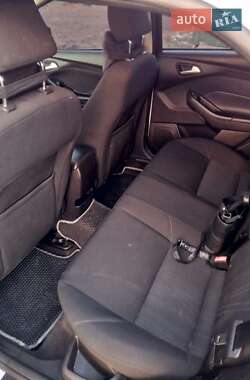Седан Ford Focus 2015 в 