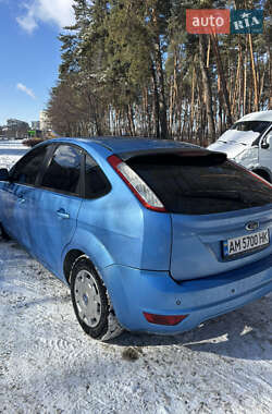 Хэтчбек Ford Focus 2008 в Киеве