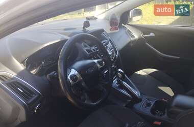 Седан Ford Focus 2011 в 