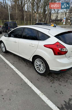 Хэтчбек Ford Focus 2014 в Черновцах