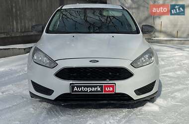 Седан Ford Focus 2016 в Києві