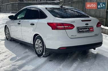 Седан Ford Focus 2016 в Києві