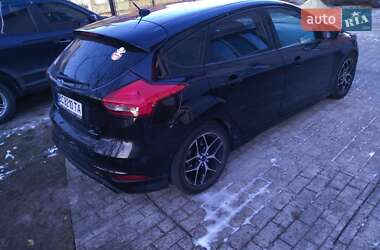 Хэтчбек Ford Focus 2015 в Львове