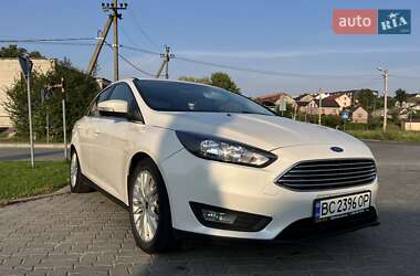 Седан Ford Focus 2017 в 