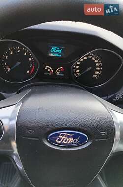 Хэтчбек Ford Focus 2013 в Днепре