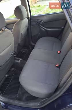 Универсал Ford Focus 2003 в 