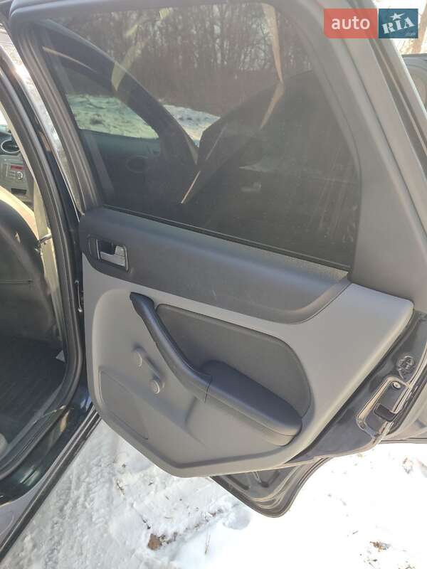 Универсал Ford Focus 2009 в Днепре фото 15 Универсал Ford Focus 2009 в Днепре