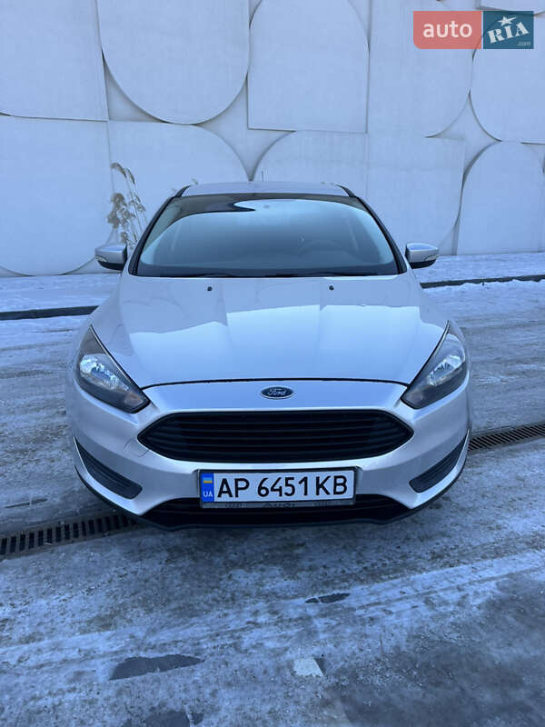 Седан Ford Focus 2015 в Луцке