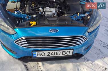 Хэтчбек Ford Focus 2016 в 