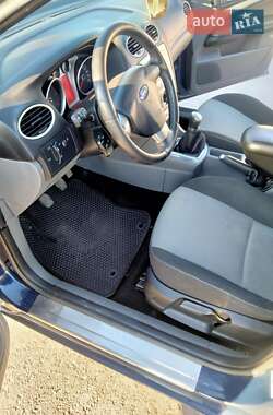 Универсал Ford Focus 2010 в 