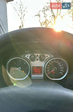Універсал Ford Focus 2010 в 