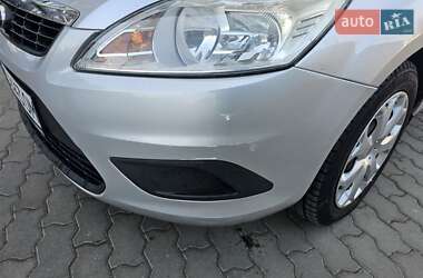 Універсал Ford Focus 2008 в Жовкві