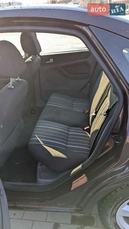 Седан Ford Focus 2008 в Кременчуці