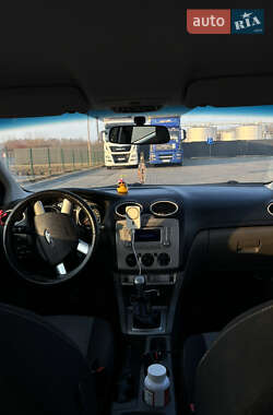 Универсал Ford Focus 2010 в 