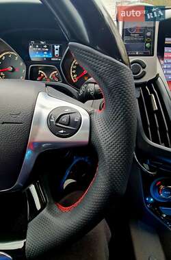 Хэтчбек Ford Focus 2013 в 