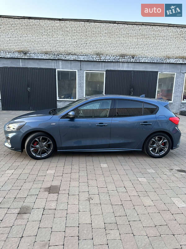 Хетчбек Ford Focus 2020 в Нововолинську
