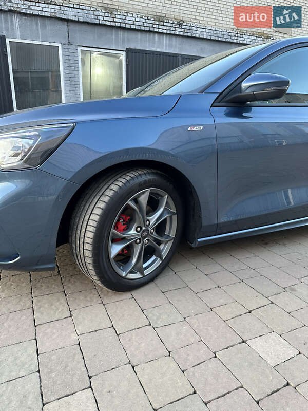 Хетчбек Ford Focus 2020 в Нововолинську