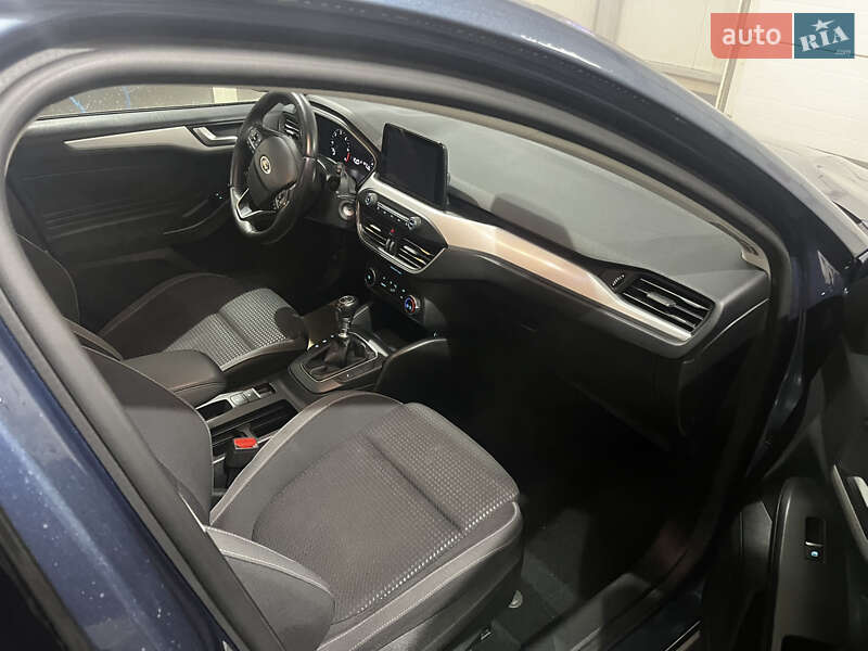 Хетчбек Ford Focus 2020 в Тернополі