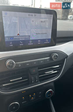 Хэтчбек Ford Focus 2020 в 