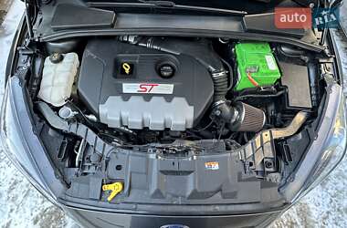 Хэтчбек Ford Focus 2017 в 