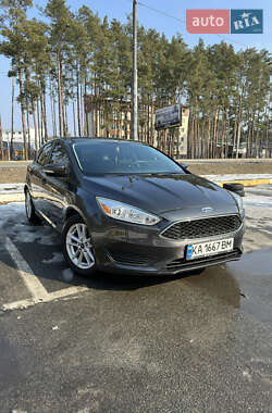 Хэтчбек Ford Focus 2015 в Киеве